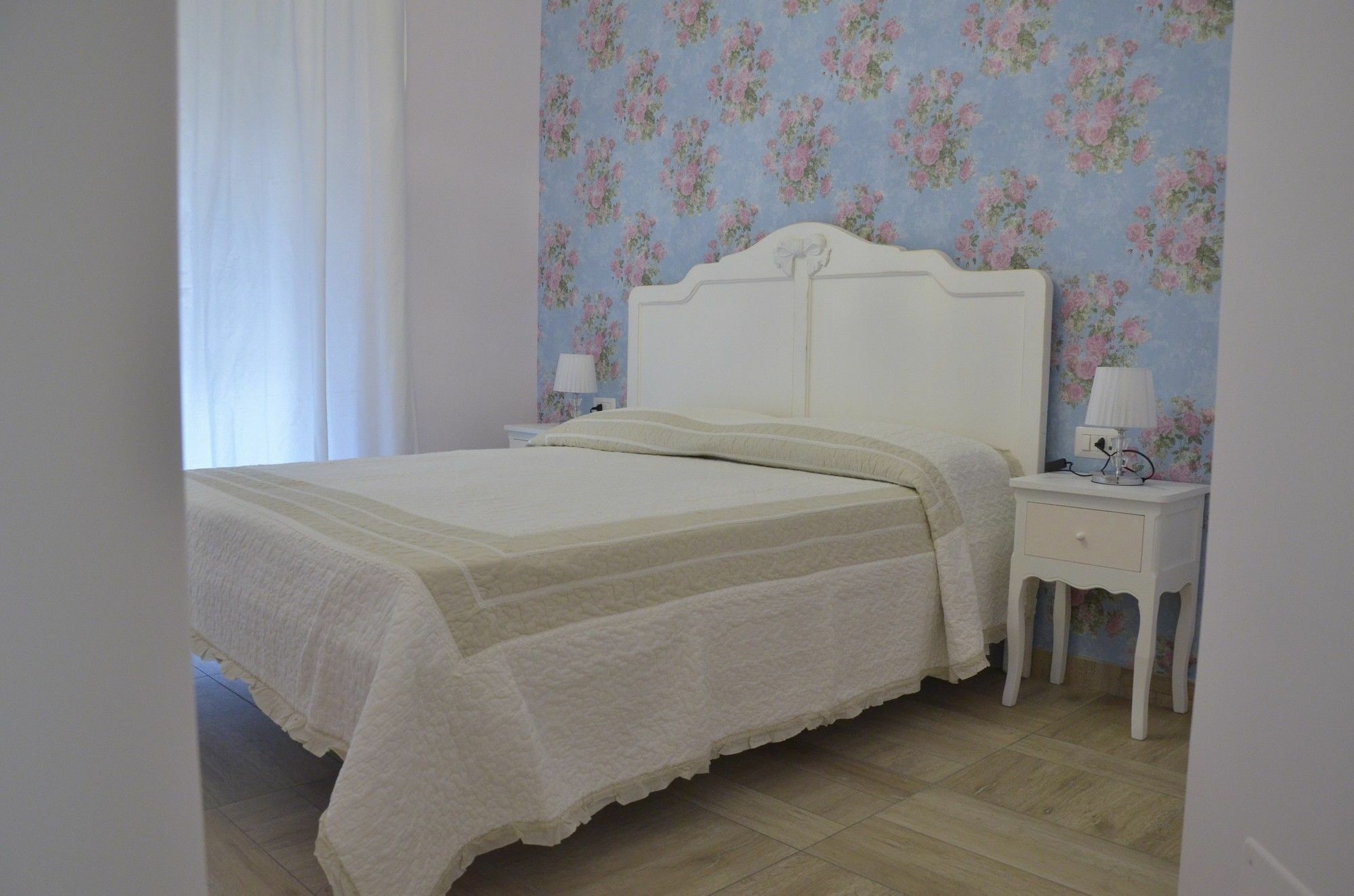 B&B Salerno Chic In Center Eksteriør bilde
